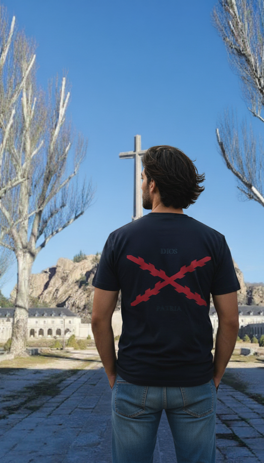 Camiseta Cruz de Borgoña | Azul Marino Profundo | Símbolo y Elegancia