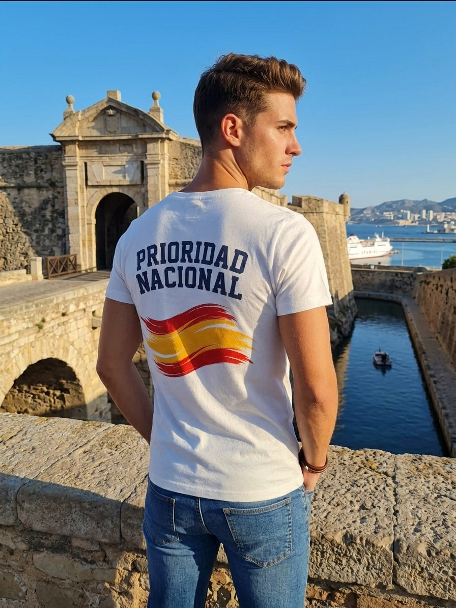 Camiseta "Prioridad Nacional"