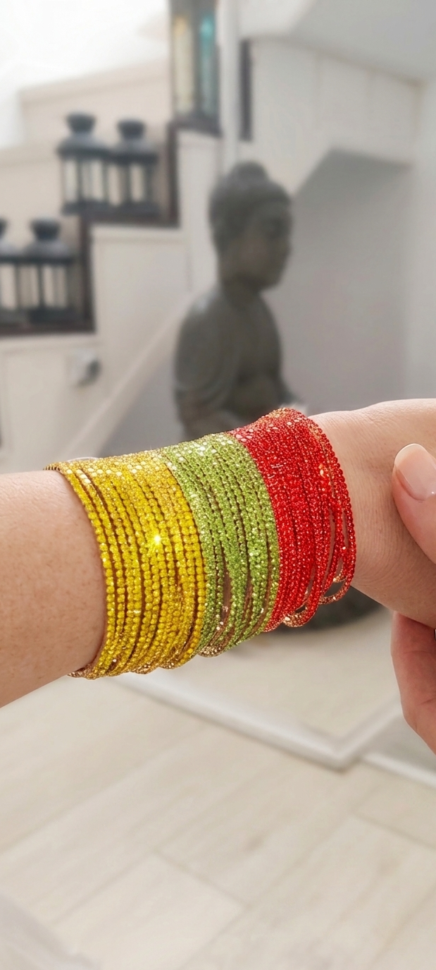 Pulsera Elástica de Acero Dorado y Cristales Naranja Brillante